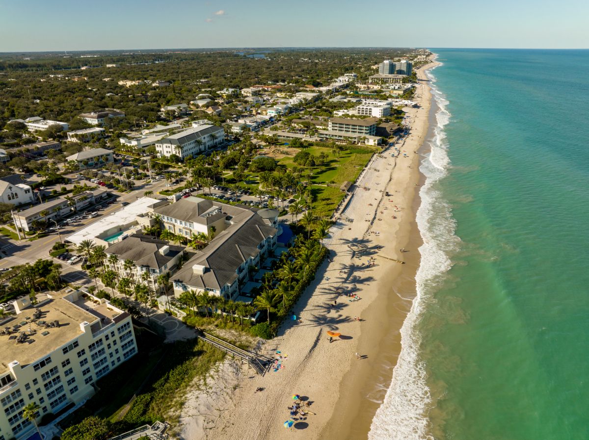 Clubhouse Cleaning in Vero Beach, FL